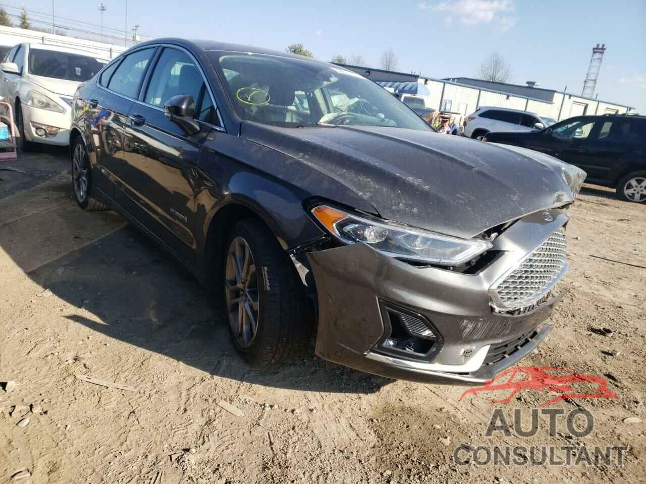 FORD FUSION 2019 - 3FA6P0RU2KR139115