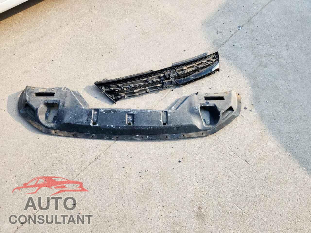 MITSUBISHI ECLIPSE 2018 - JA4AT4AA4JZ048036