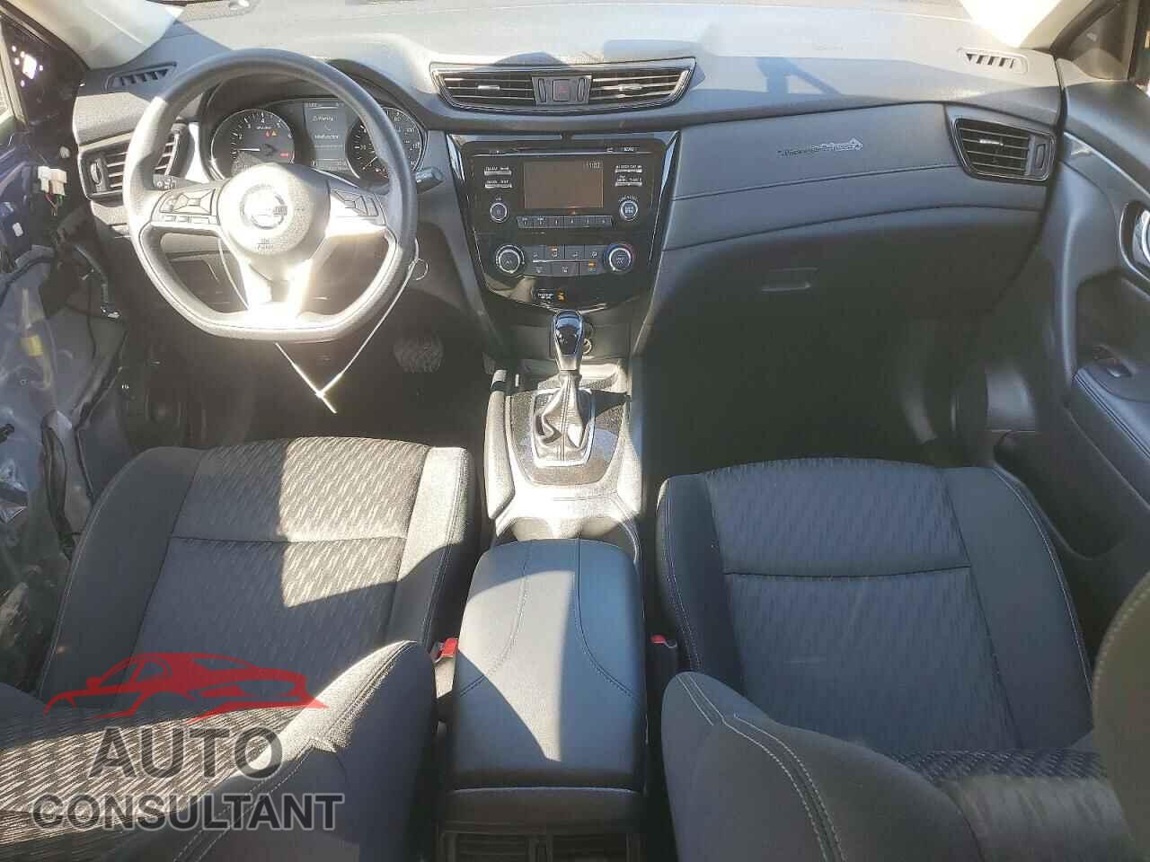 NISSAN ROGUE 2017 - KNMAT2MV5HP596187