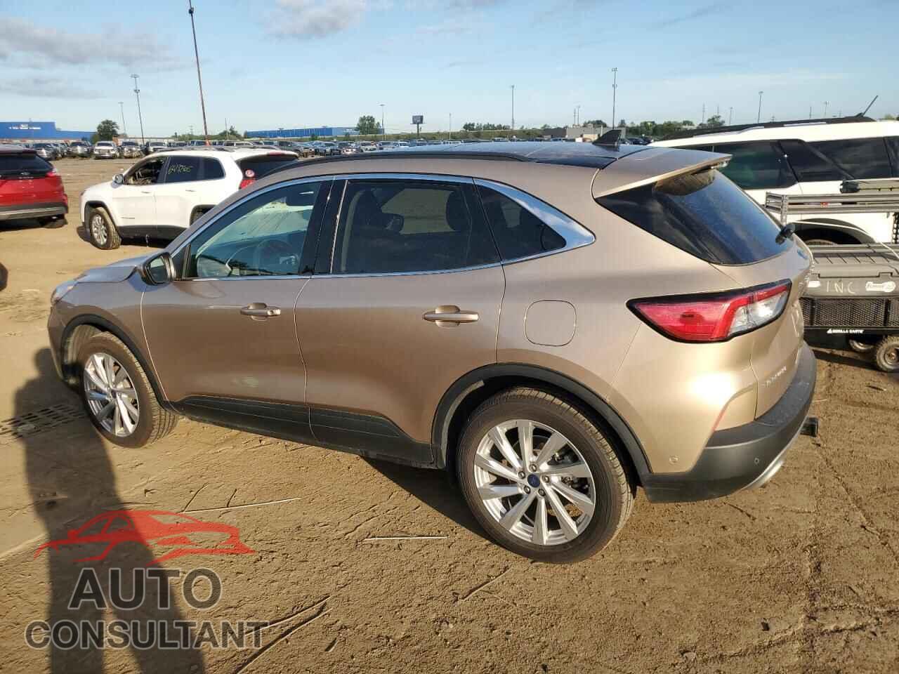 FORD ESCAPE 2021 - 1FMCU9J99MUA04562