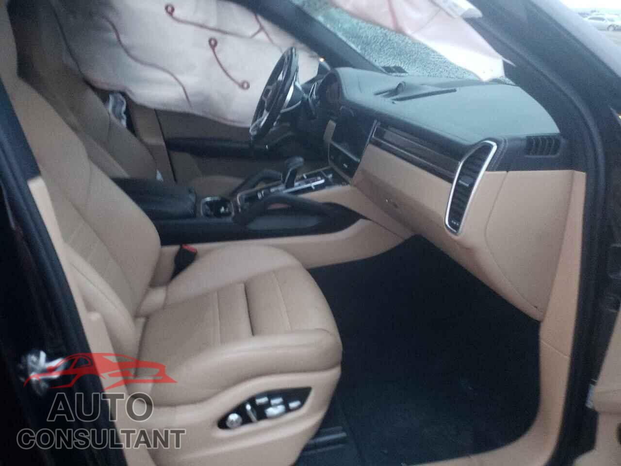 PORSCHE CAYENNE 2019 - WP1AB2AY0KDA61079