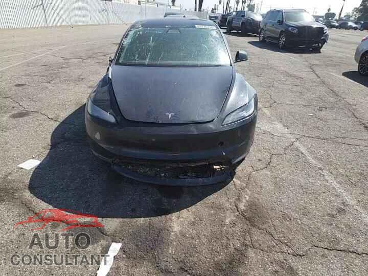 TESLA MODEL 3 2024 - 5YJ3E1EA4RF744348