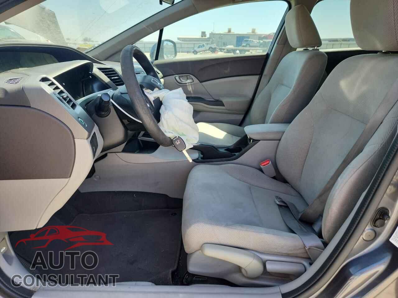 HONDA CIVIC 2012 - 2HGFB2F59CH571958