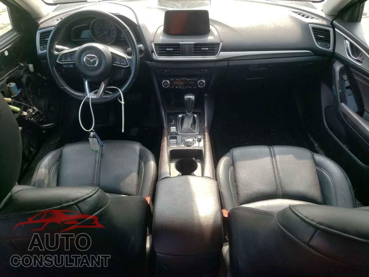 MAZDA 3 2017 - 3MZBN1V72HM119096