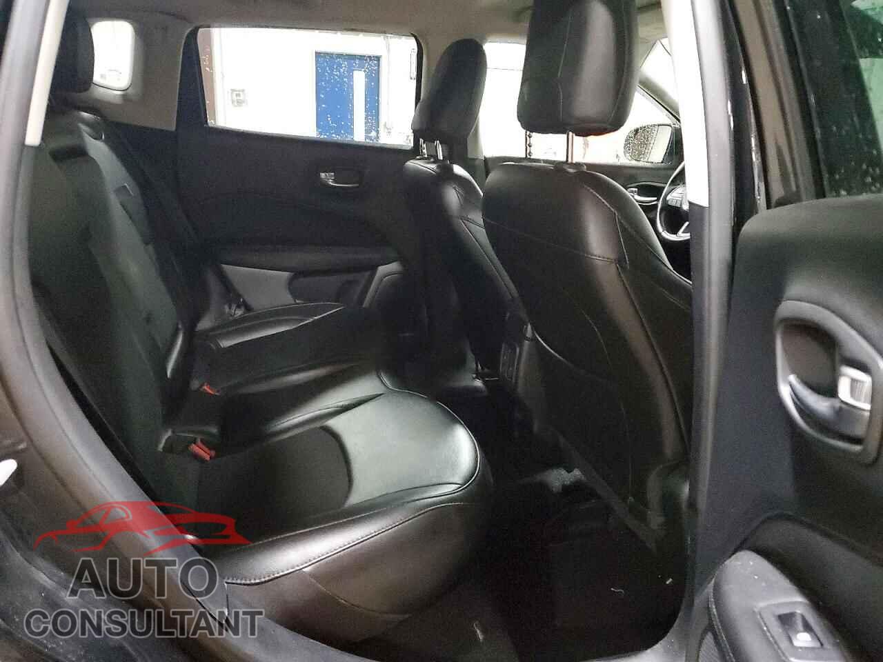 JEEP COMPASS 2020 - 3C4NJDBB9LT157431