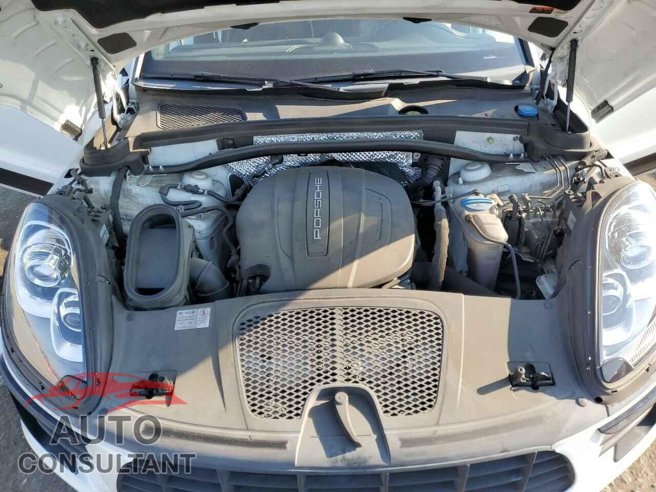 PORSCHE MACAN 2018 - WP1AA2A56JLB06216