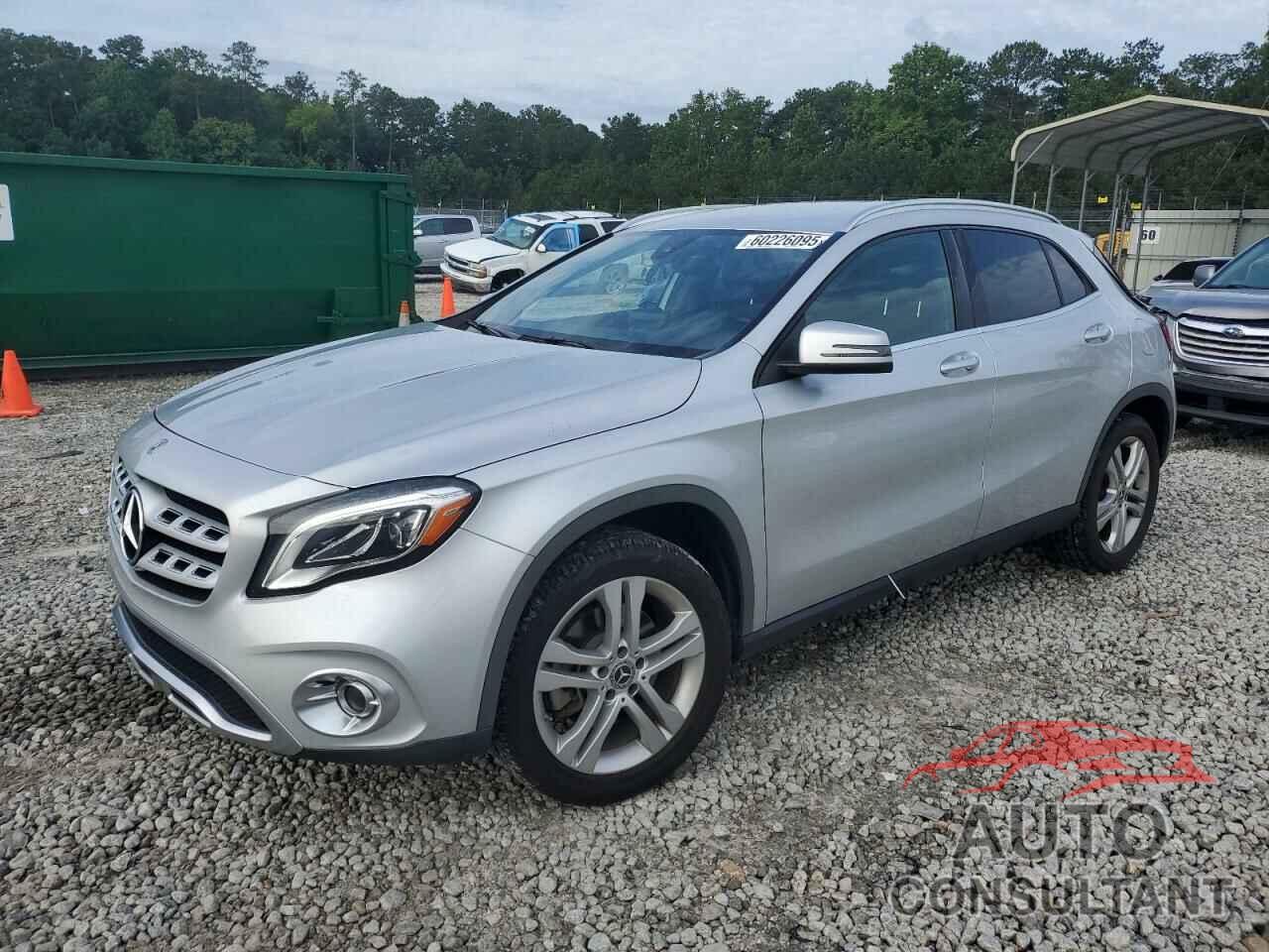 MERCEDES-BENZ GLA-CLASS 2019 - WDCTG4EB8KU013014