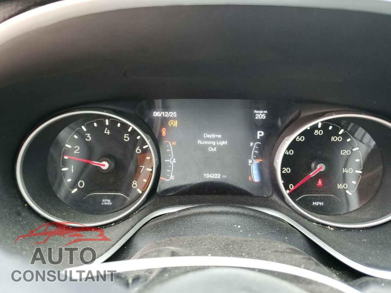 JEEP COMPASS 2018 - 3C4NJDCB1JT372765