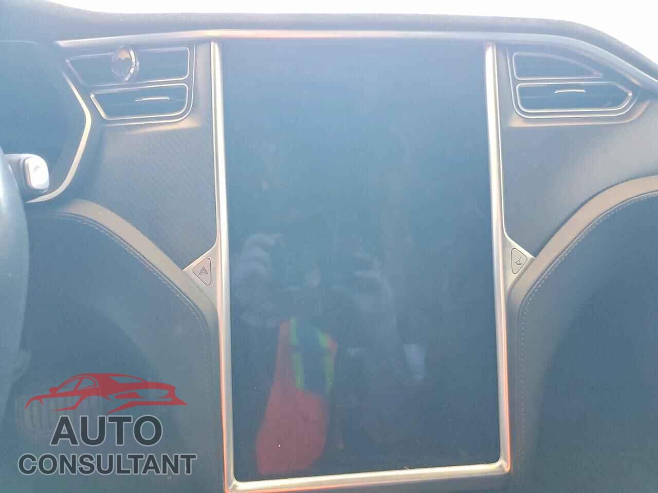 TESLA MODEL S 2016 - 5YJSA1E2XGF124696