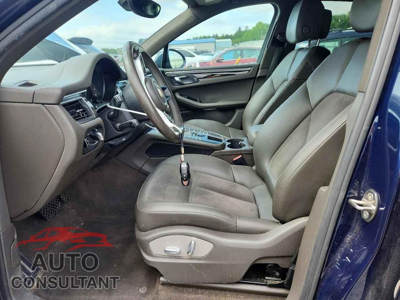 PORSCHE MACAN 2017 - WP1AA2A55HLB00773
