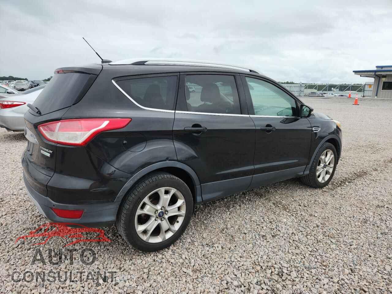 FORD ESCAPE 2015 - 1FMCU0J95FUB87327