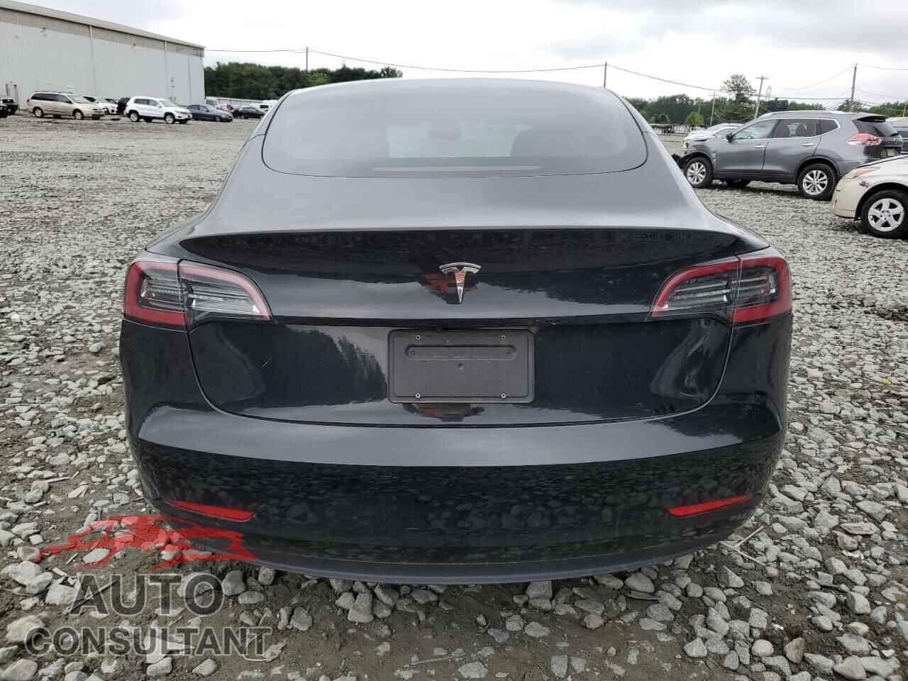 TESLA MODEL 3 2023 - 5YJ3E1EA4PF470324