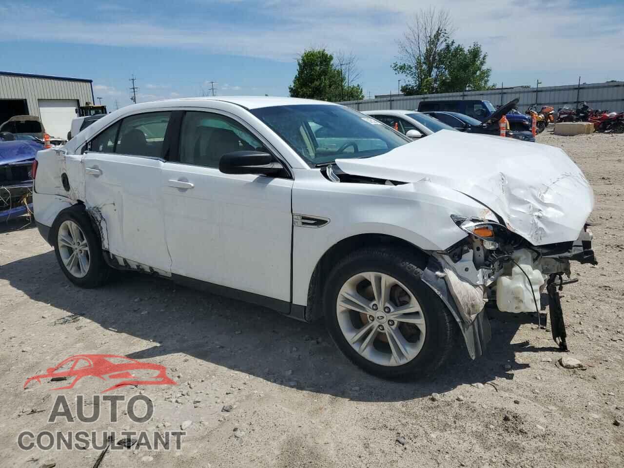 FORD TAURUS 2017 - 1FAHP2D84HG119799