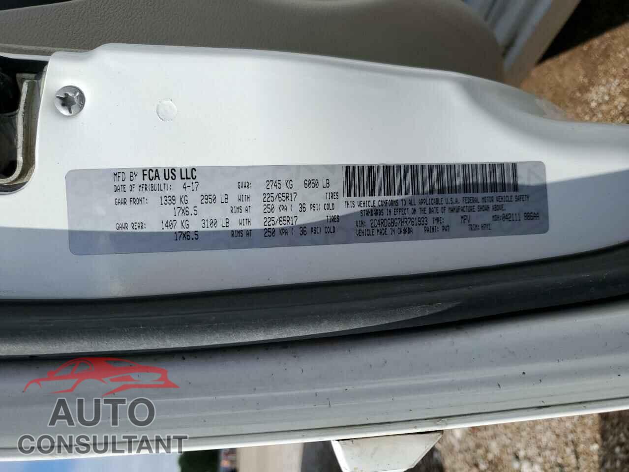DODGE CARAVAN 2017 - 2C4RDGBG7HR761933