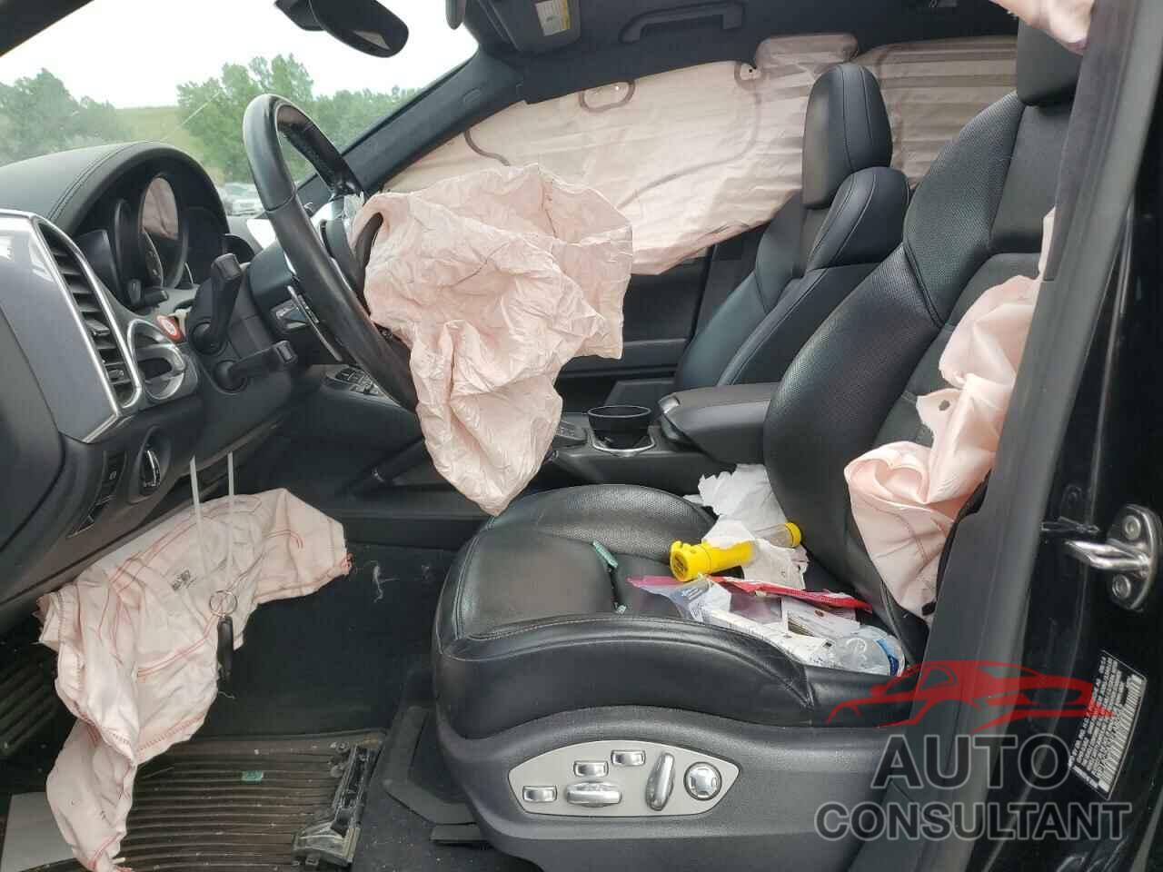 PORSCHE CAYENNE 2015 - WP1AC2A24FLA80562