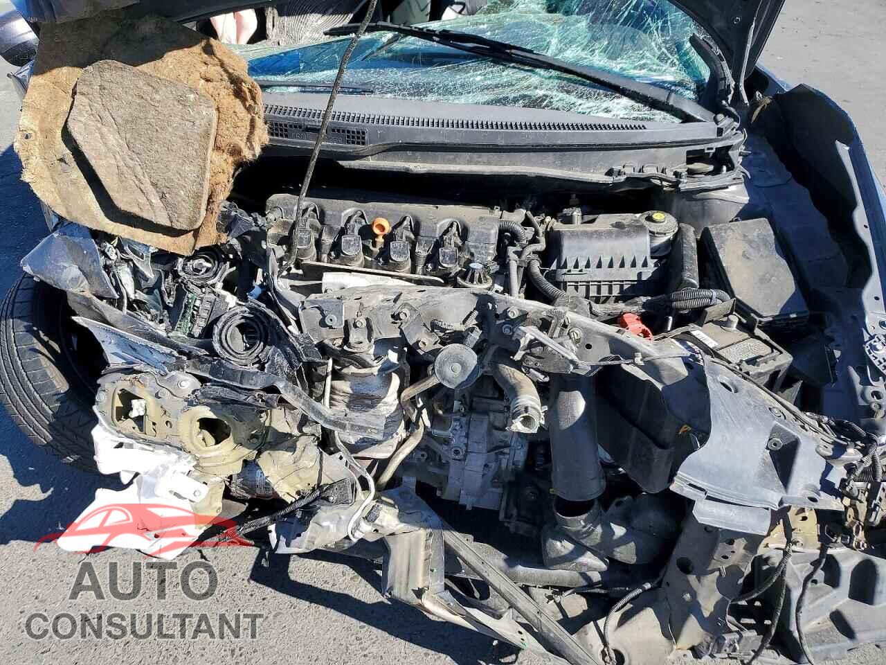 HONDA CIVIC 2015 - 2HGFB2F96FH529495