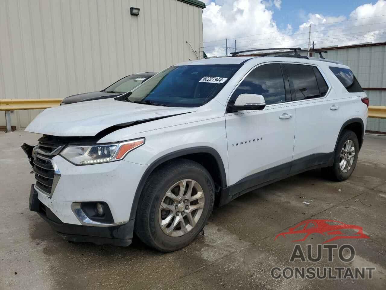 CHEVROLET TRAVERSE 2018 - 1GNERGKW7JJ252756