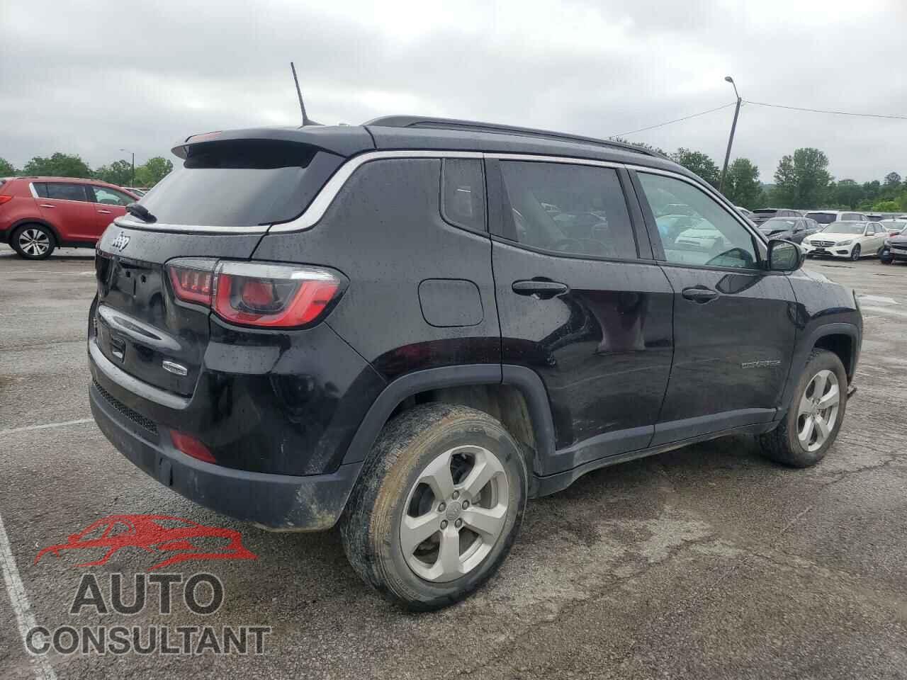 JEEP COMPASS 2018 - 3C4NJDBB7JT355356