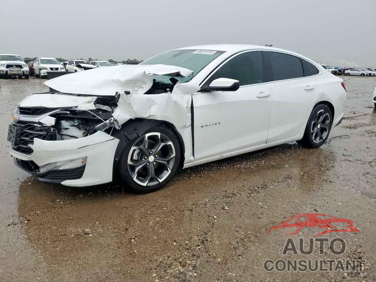 CHEVROLET MALIBU 2022 - 1G1ZD5ST2NF132867