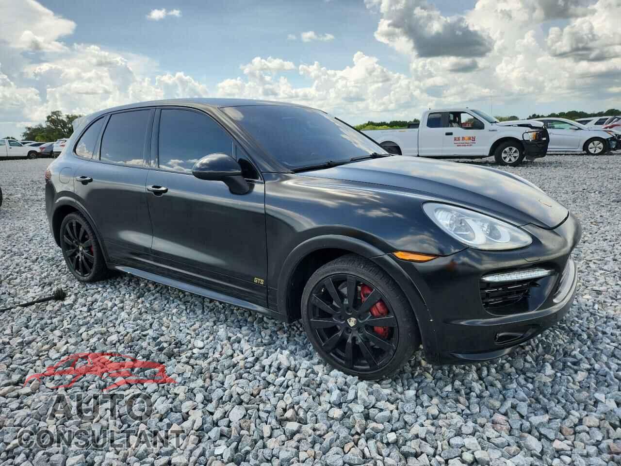 PORSCHE CAYENNE 2013 - WP1AD2A25DLA75526