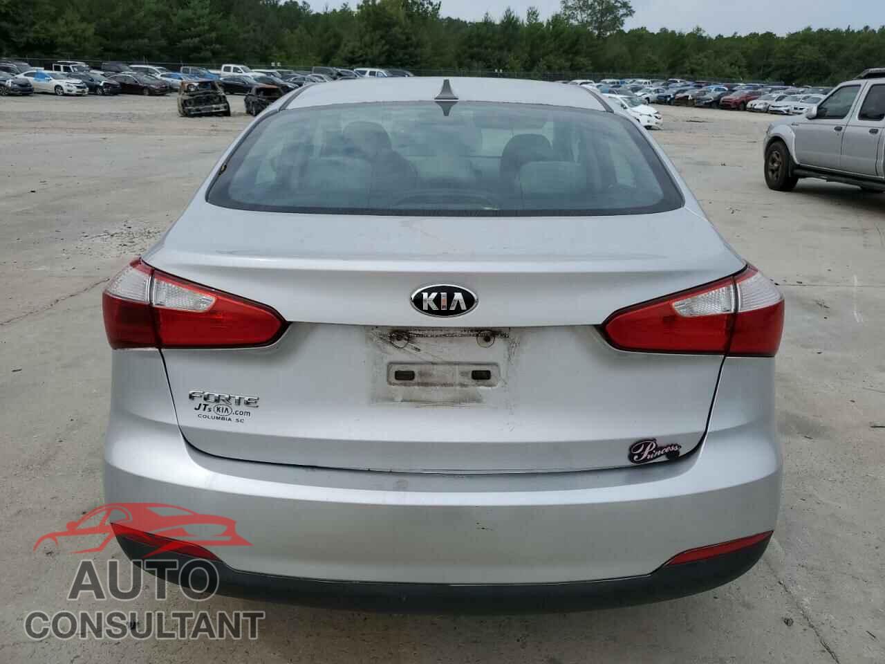 KIA FORTE 2016 - KNAFK4A60G5458937