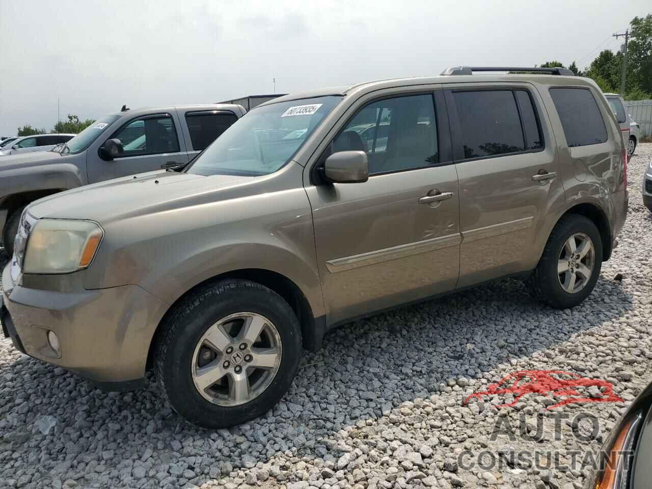 HONDA PILOT 2011 - 5FNYF4H5XBB017322