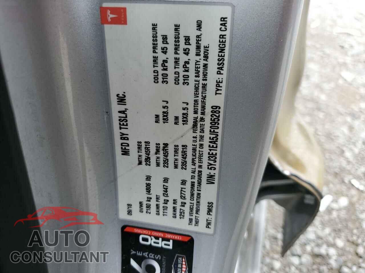 TESLA MODEL 3 2018 - 5YJ3E1EA5JF095289