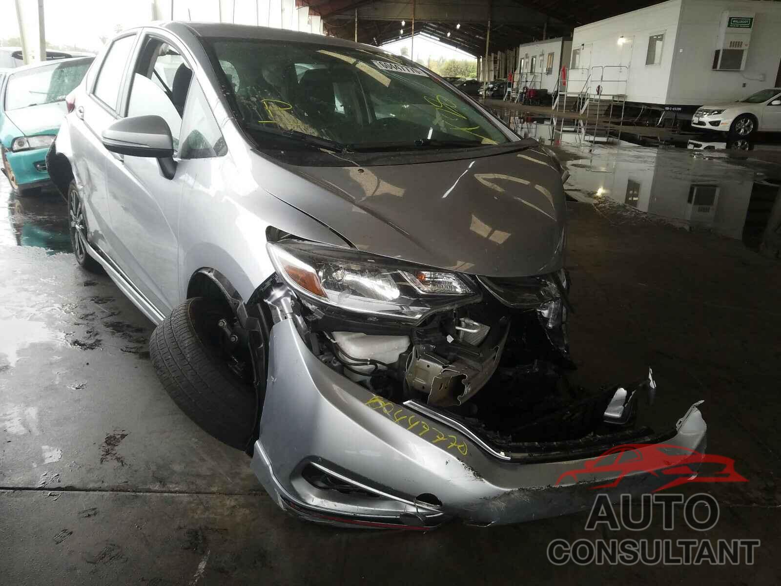 HONDA FIT 2018 - 3HGGK5G66JM735517