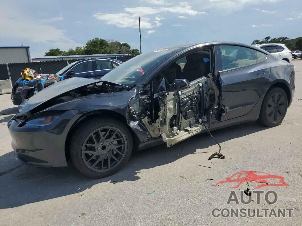TESLA MODEL 3 2025 - 5YJ3E1EA1SF934906