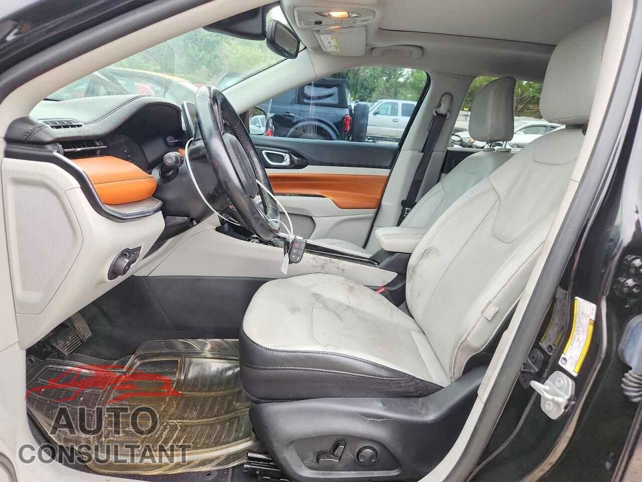 JEEP COMPASS 2022 - 3C4NJDCB9NT173341