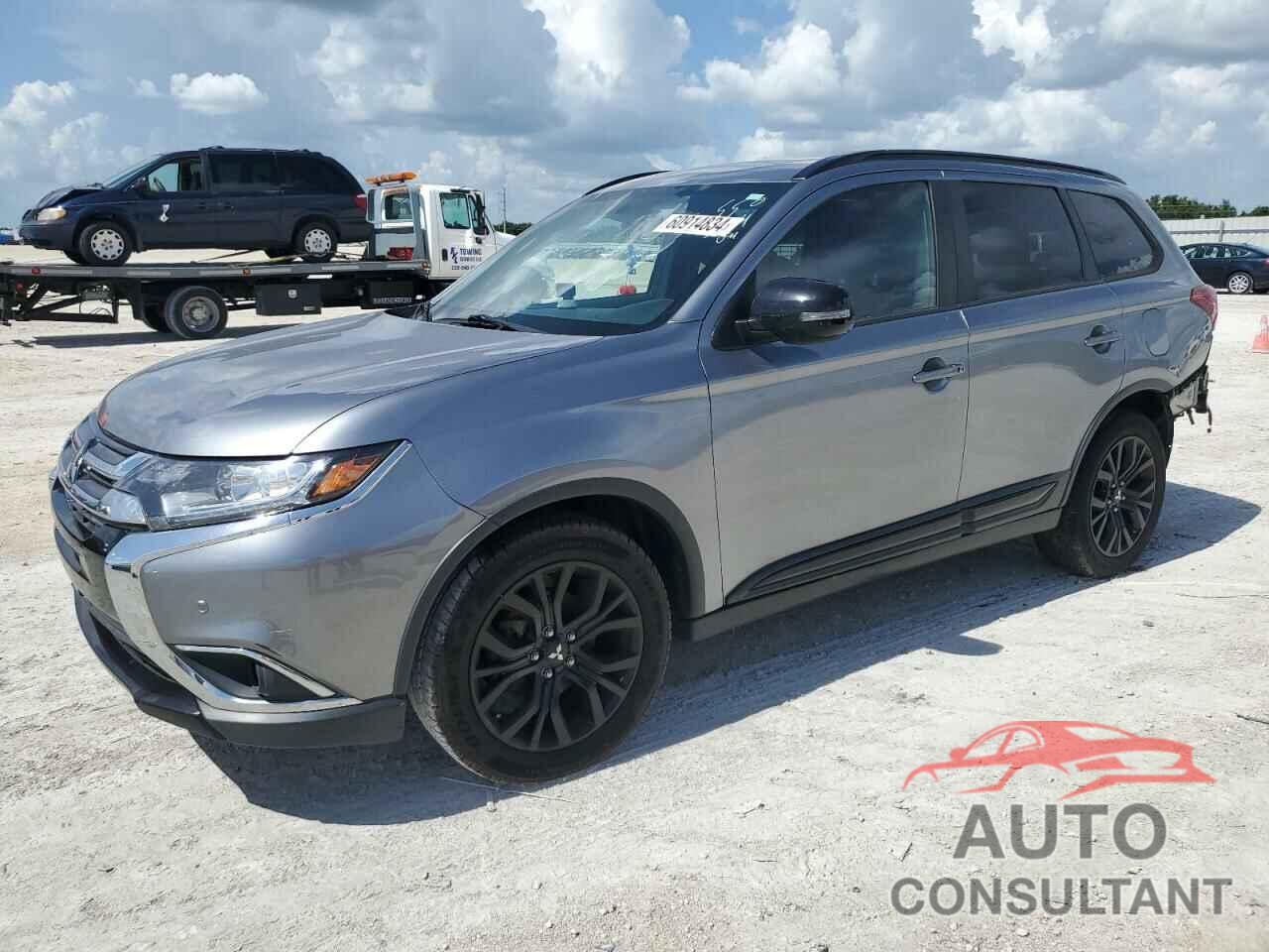 MITSUBISHI OUTLANDER 2018 - JA4AD3A32JZ019465