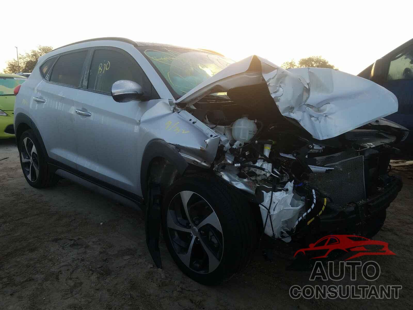 HYUNDAI TUCSON 2018 - KM8J33A24JU808323