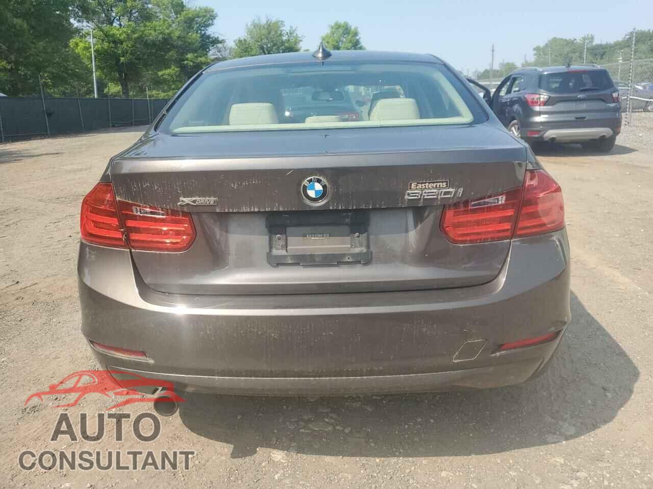 BMW 3 SERIES 2015 - WBA3C3C55FP664367