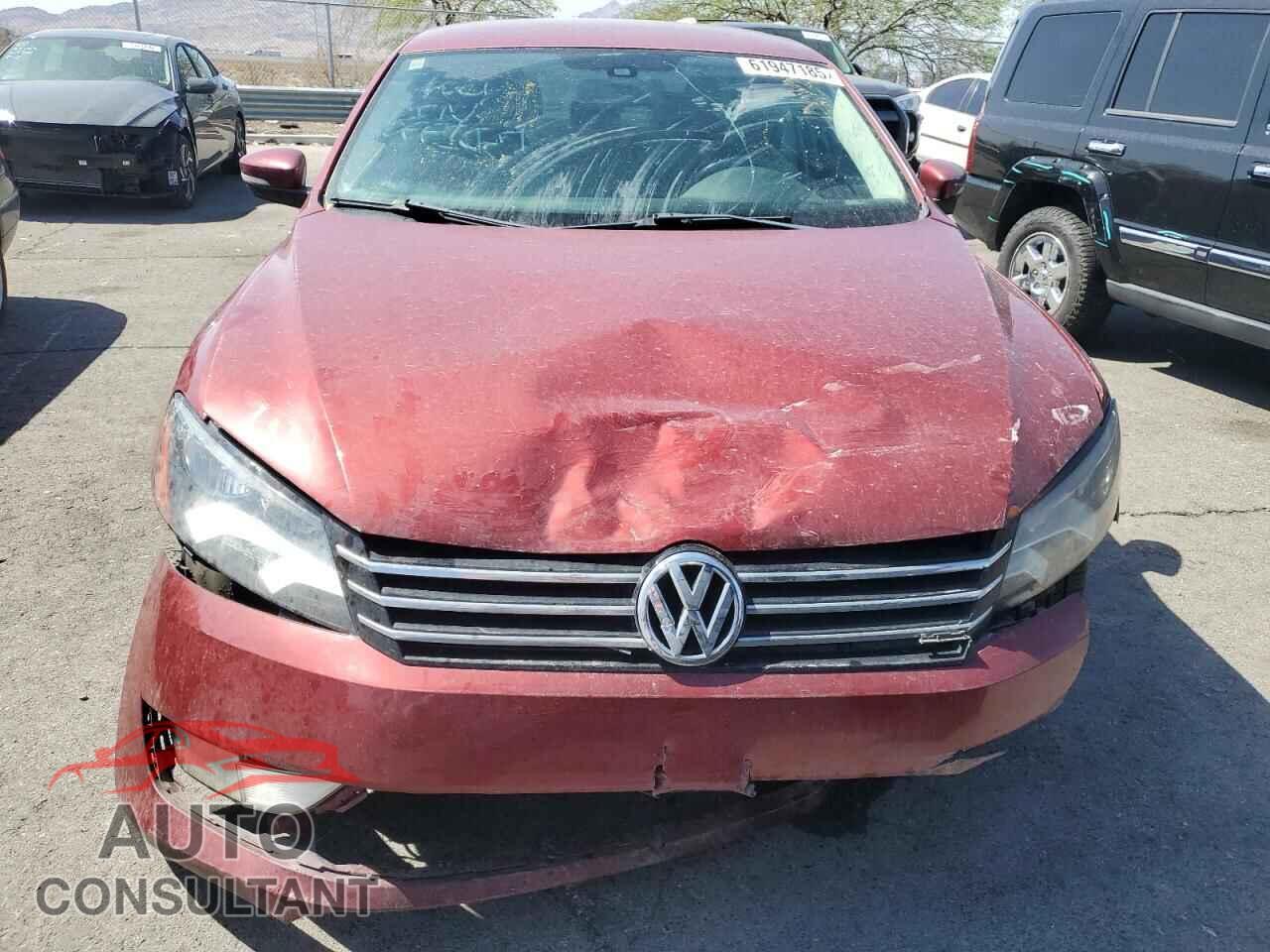 VOLKSWAGEN PASSAT 2015 - 1VWAT7A34FC070604
