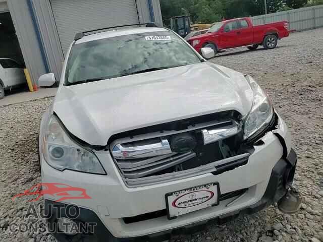 SUBARU OUTBACK 2014 - 4S4BRCCC2E3265381