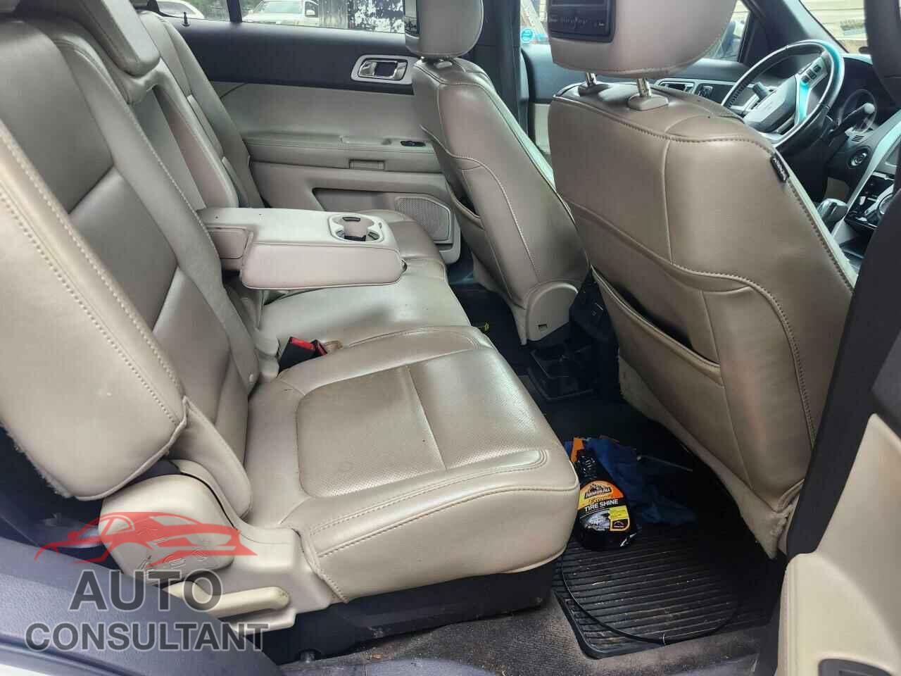 FORD EXPLORER 2011 - 1FMHK8F81BGA82092