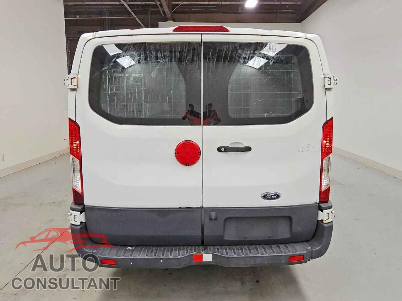 FORD TRANSIT 2016 - 1FTYE1YM0GKA91013
