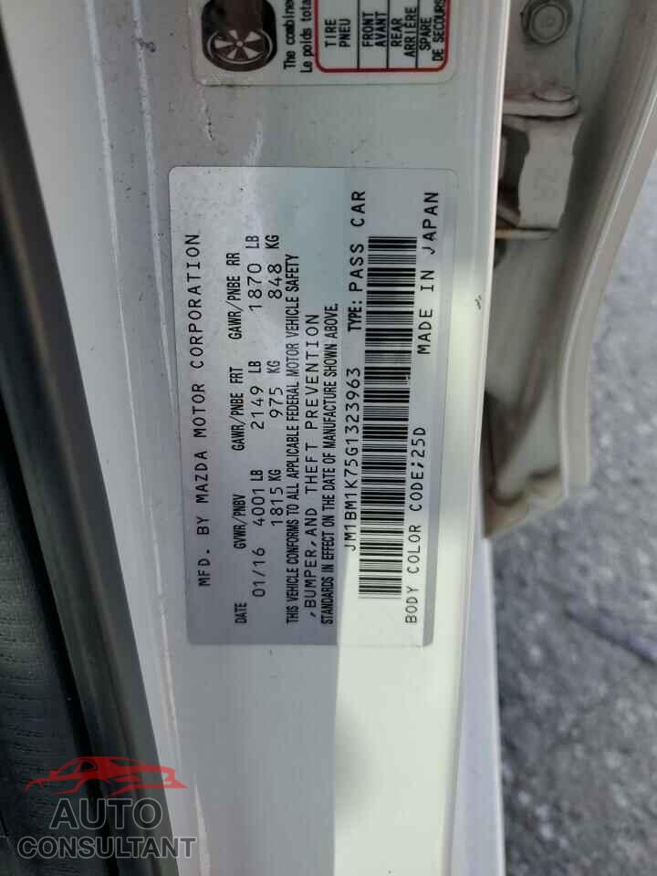 MAZDA 3 2016 - JM1BM1K75G1323963