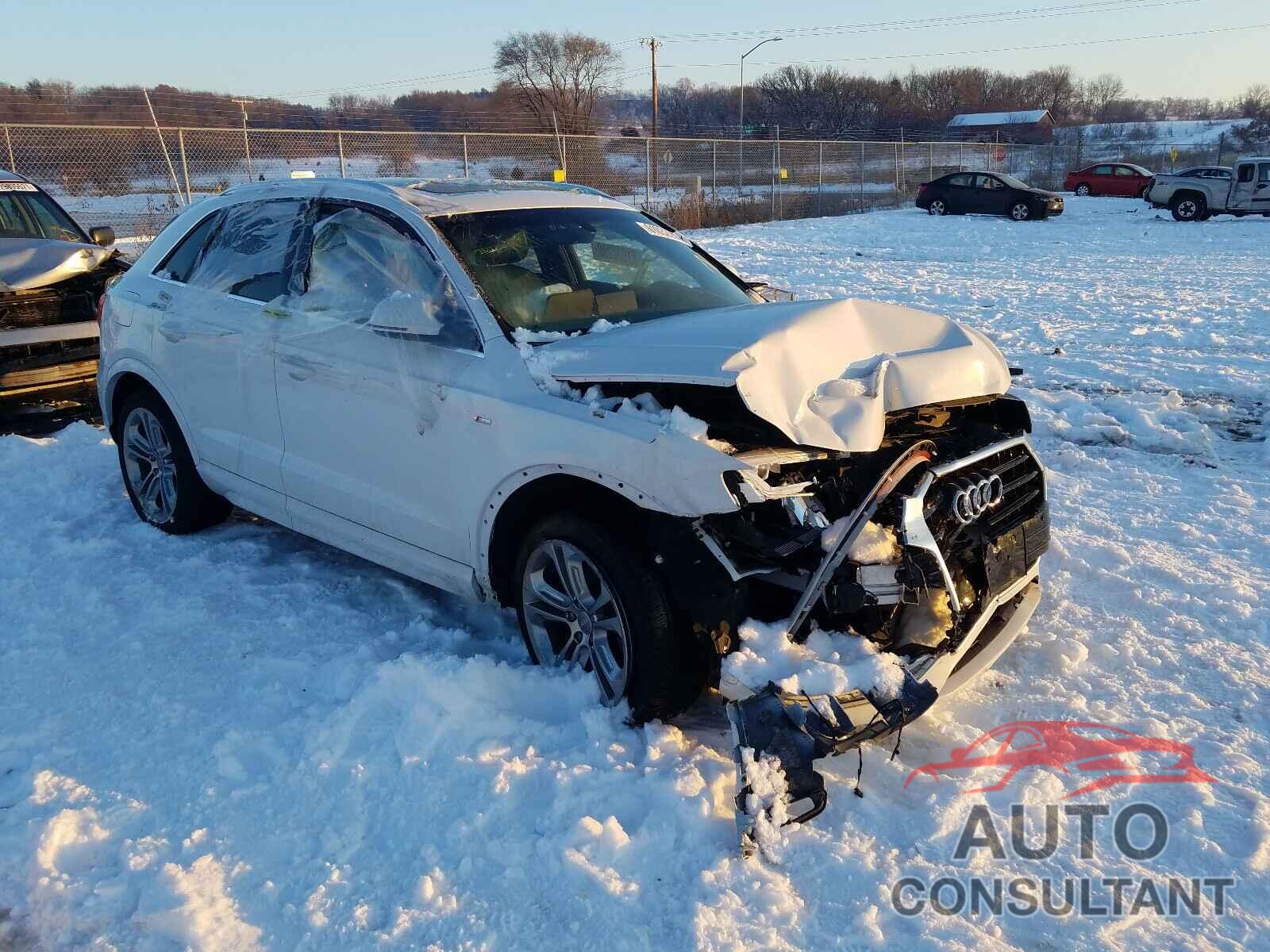 AUDI Q3 2017 - WA1GCCFS8HR010616