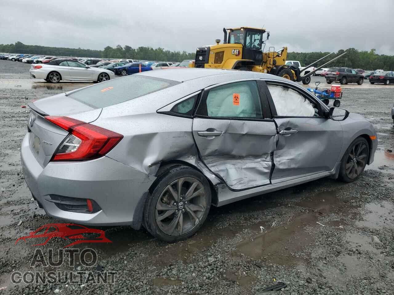 HONDA CIVIC 2019 - 2HGFC2F83KH564204