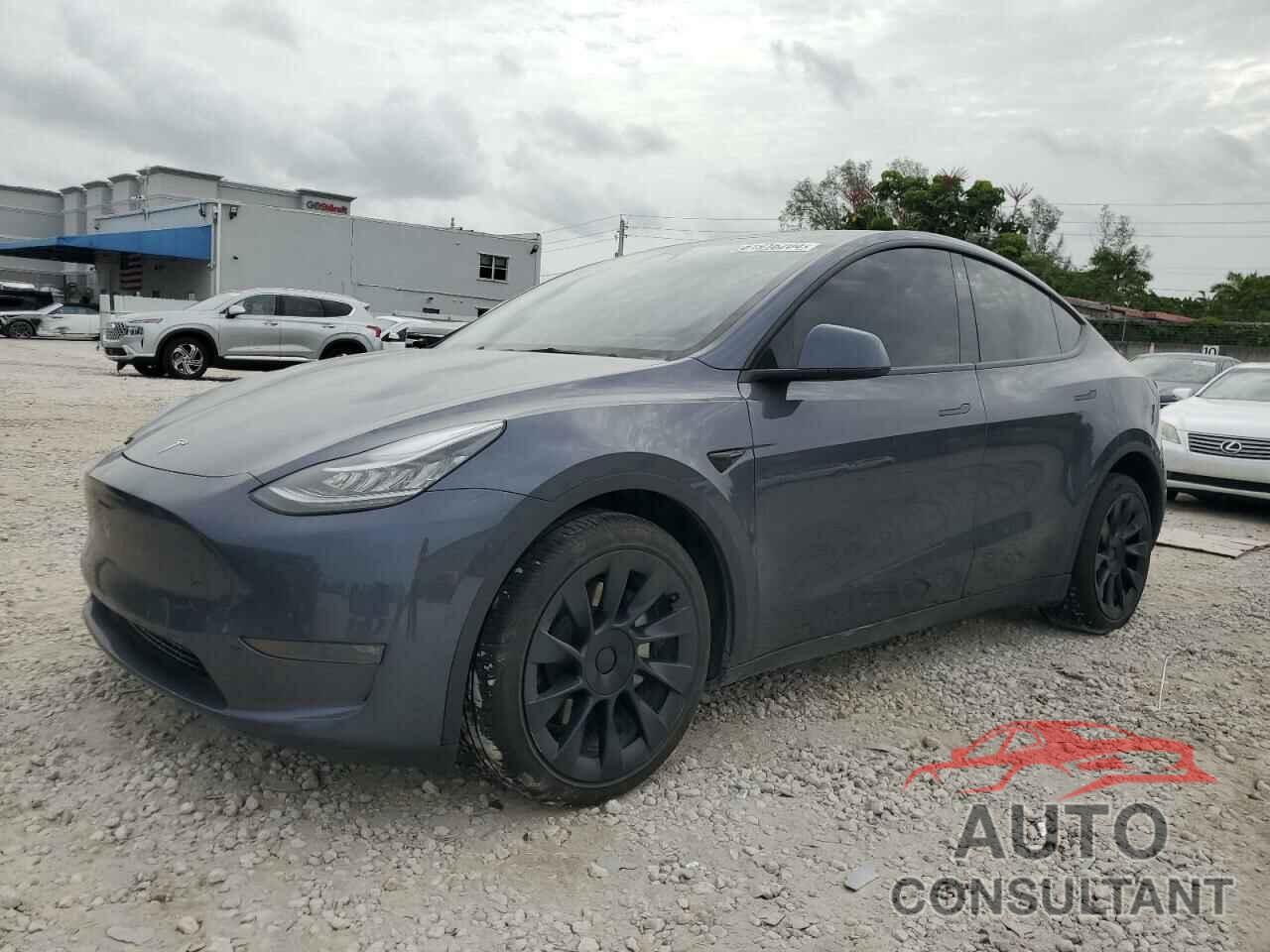 TESLA MODEL Y 2023 - 7SAYGDEE5PA026115