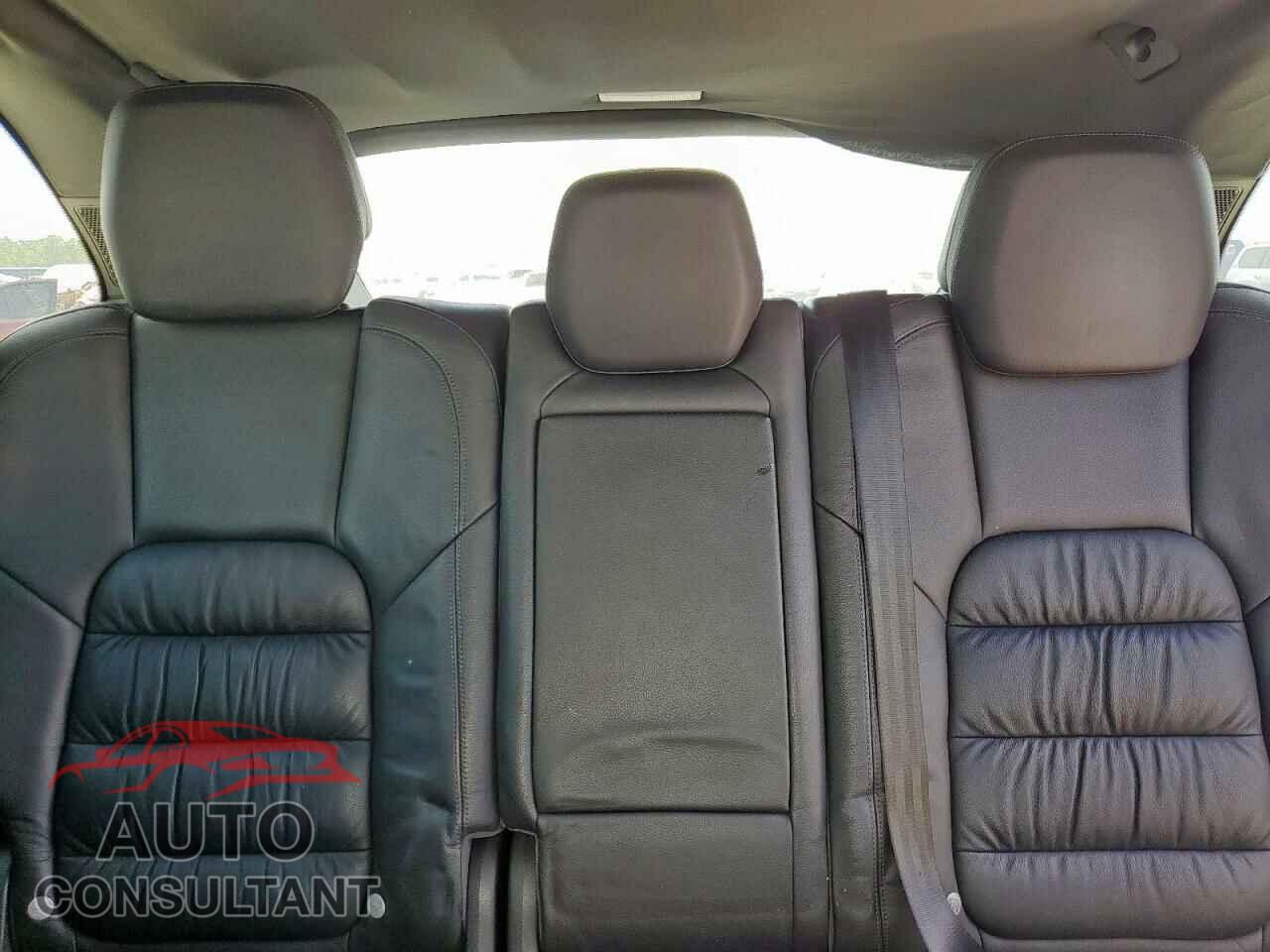 PORSCHE CAYENNE 2012 - WP1AA2A23CLA02906
