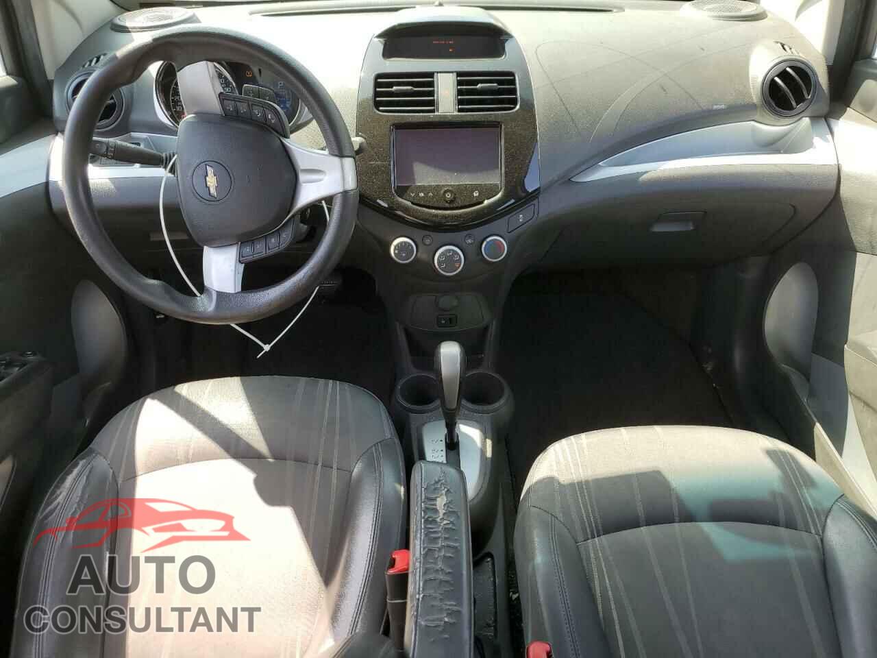 CHEVROLET SPARK 2015 - KL8CD6S99FC708599