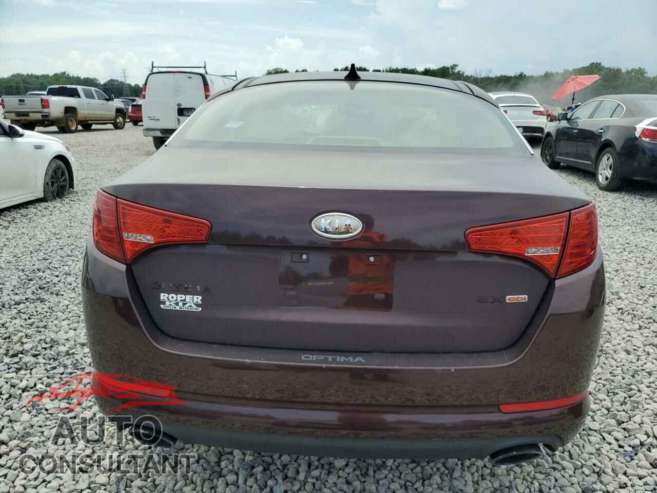 KIA OPTIMA 2011 - KNAGN4A71B5135977