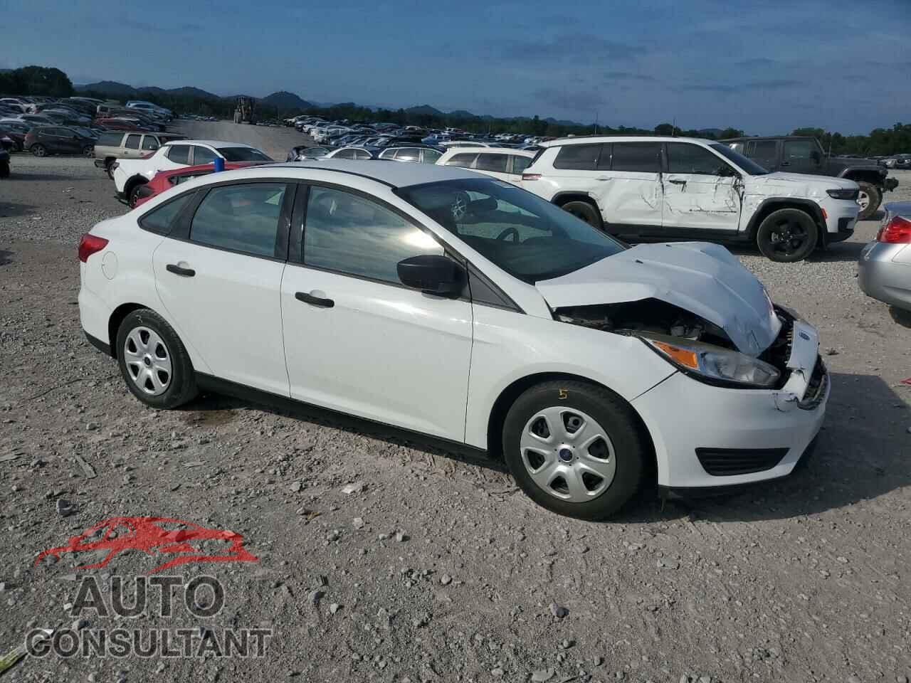FORD FOCUS 2017 - 1FADP3E26HL322263