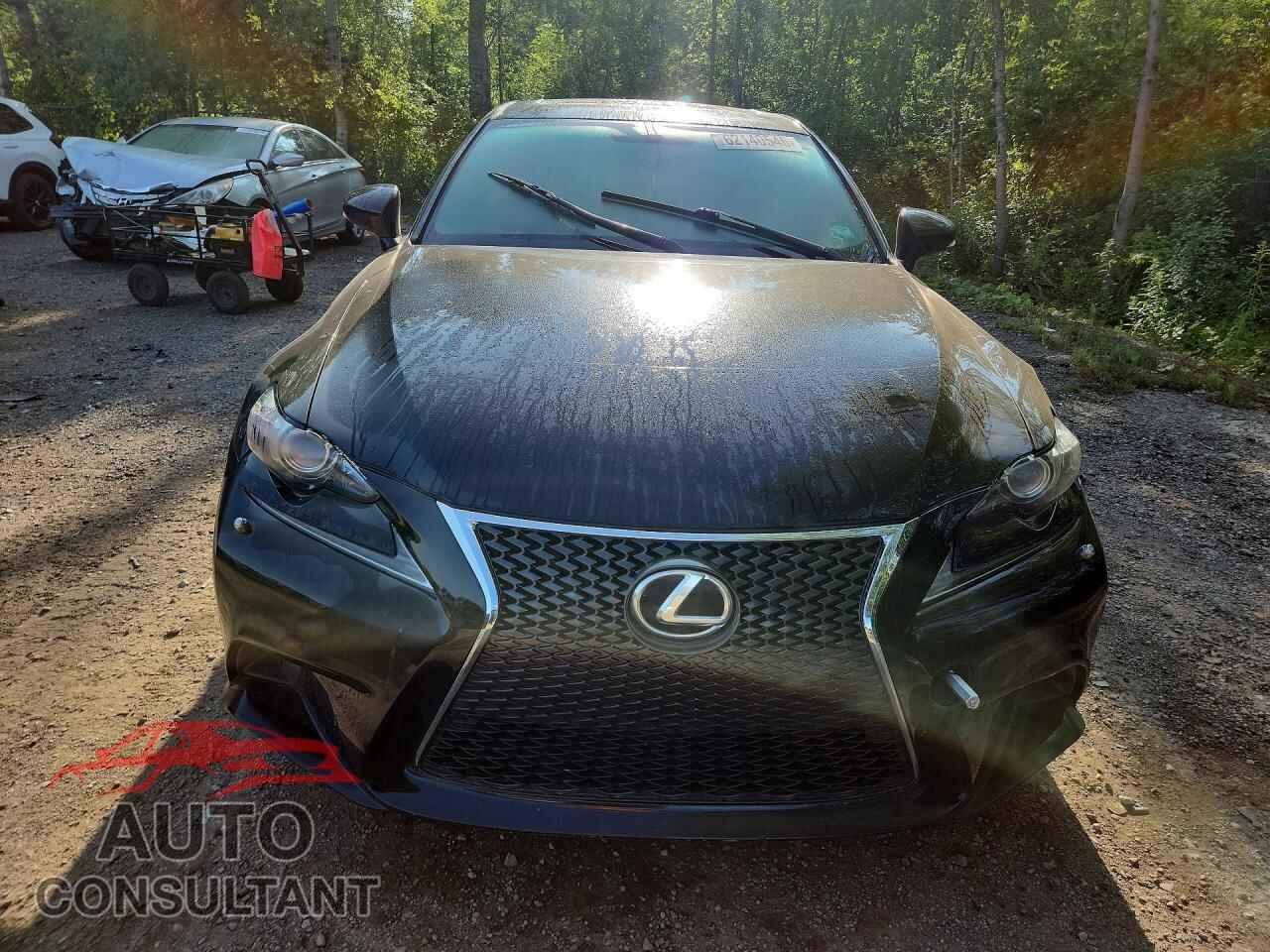 LEXUS IS 2015 - JTHCF1D28F5017541