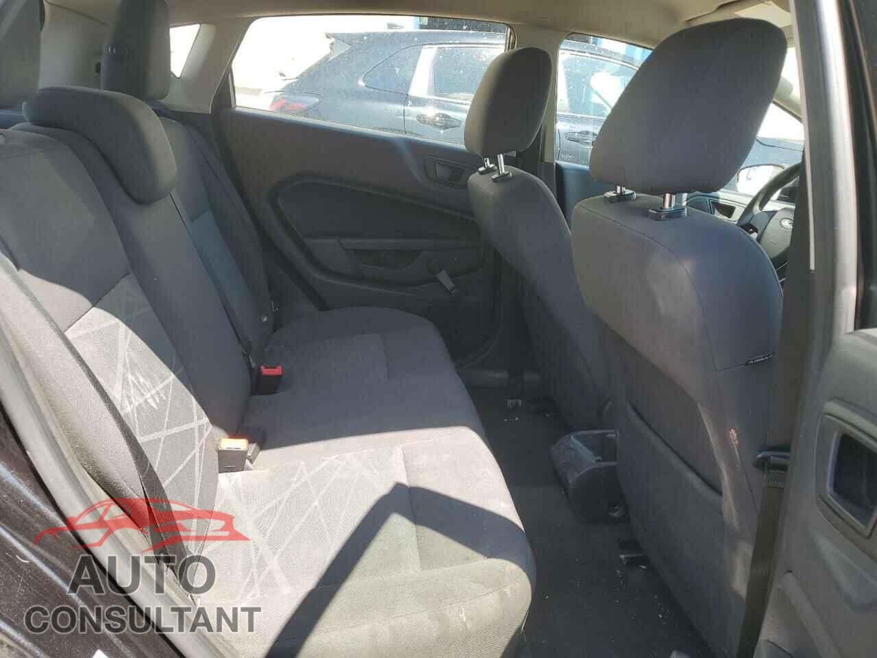 FORD FIESTA 2014 - 3FADP4TJ5EM242592
