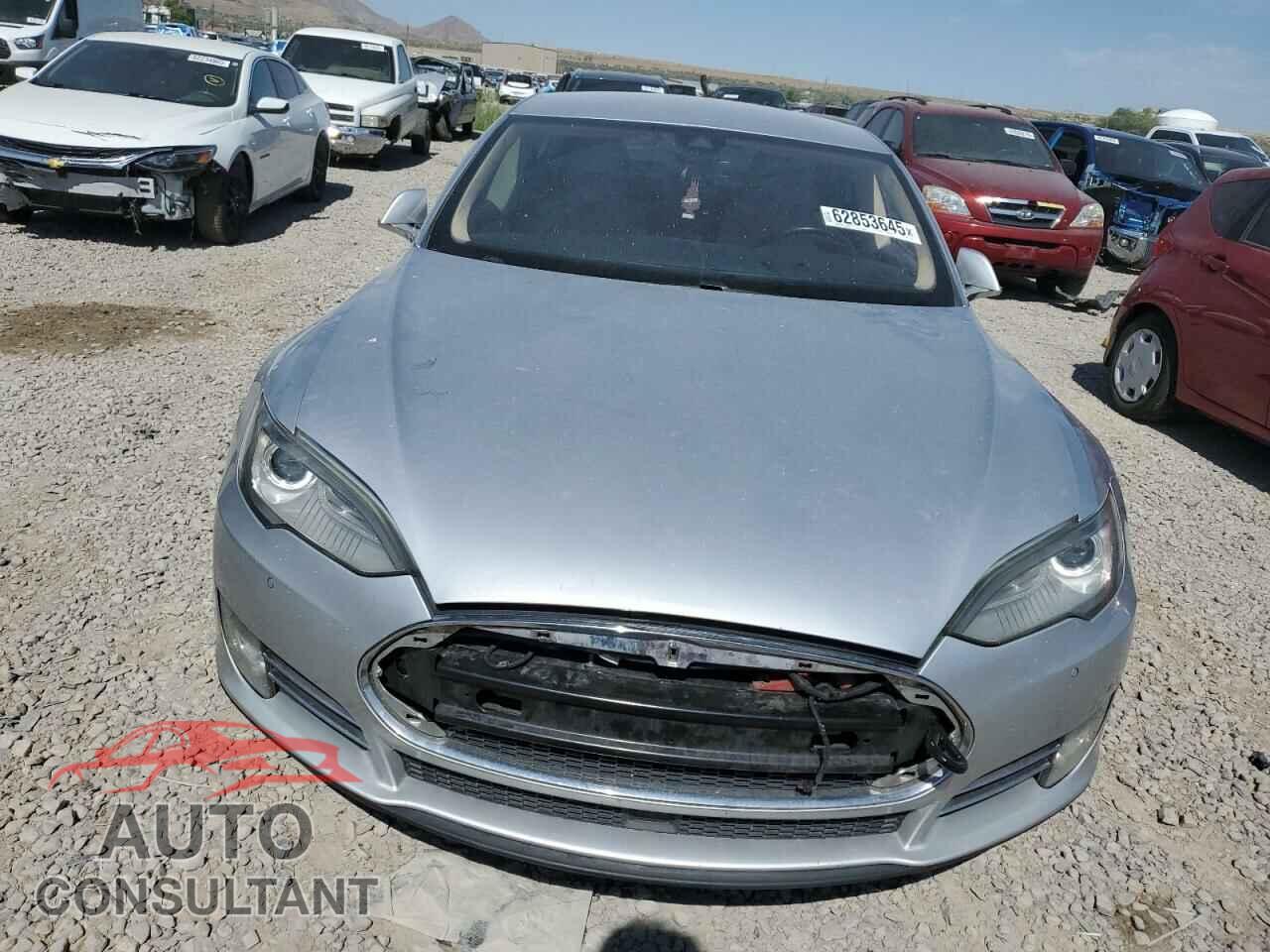 TESLA MODEL S 2015 - 5YJSA1S16FFP77018