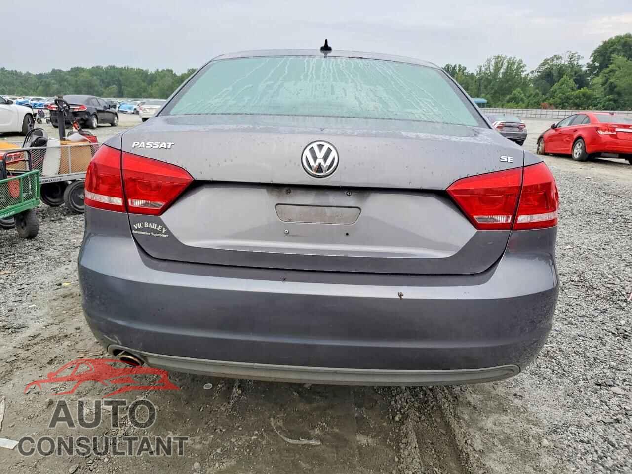 VOLKSWAGEN PASSAT 2012 - 1VWBP7A32CC062117