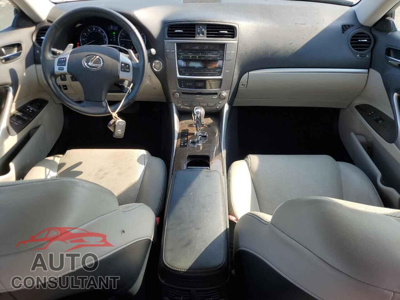 LEXUS IS 2012 - JTHBF5C27C5173053